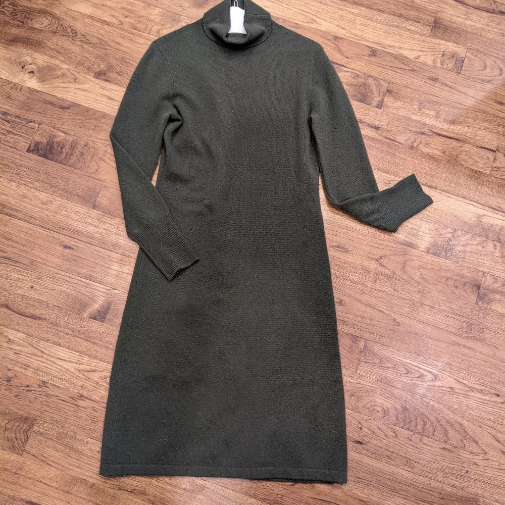 Neiman Marcus The Cashmere Collection sweater dress